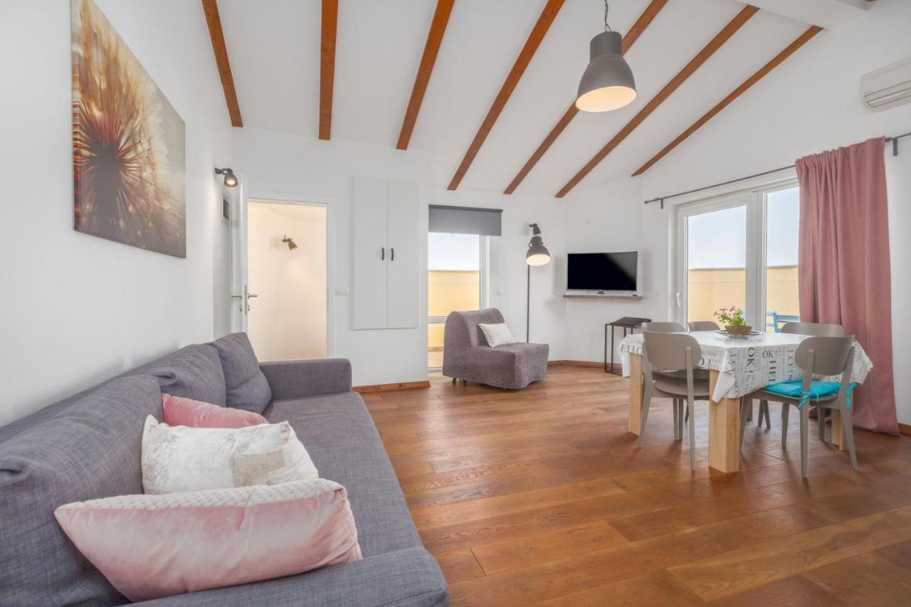 Rovinj Apartments Eksteriør billede